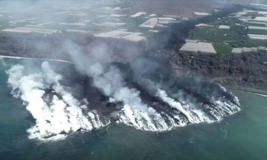 La Palmas po i zgjerohet territori shkaku i lavës vullkanike