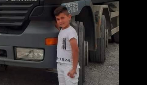 E dhimbshme: Ky është 10-vjeçari nga Rahoveci, që u gjet i vdekur në kamion