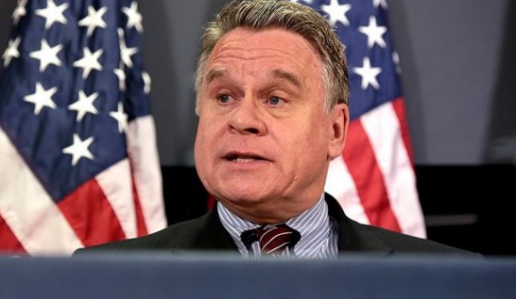 Kongresmeni amerikan, Chris Smith: Atmosfera e mosndëshkimit në Serbi ta kujton kohën e Millosheviqit