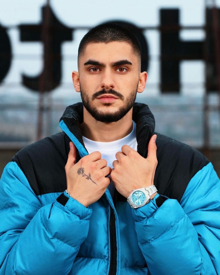 Butrint Imeri po arrin sukses botëror me këngën “Kuku”