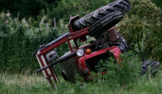  Vdes një person nga Ranillugu, u rrëzua nga traktori 