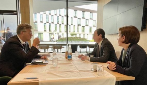Kurti takon kryeministrin kroat, diskutojnë për sigurinë