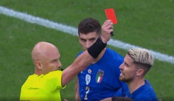 Karton i kuq në ndeshjen Itali vs Spanjë