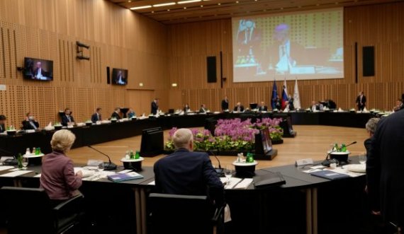  Euronews: Ka mospajtime për deklaratën përfundimtare të Samitit BE – Ballkani Perëndimor 