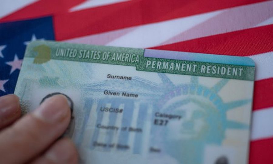 Nisin aplikimet për ‘Green Card’ – këto janë dy kushtet kryesore që duhet t’i plotësoni