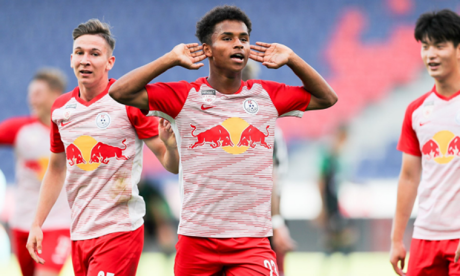 Liverpooli futet në garë për talentin e Salzburgut