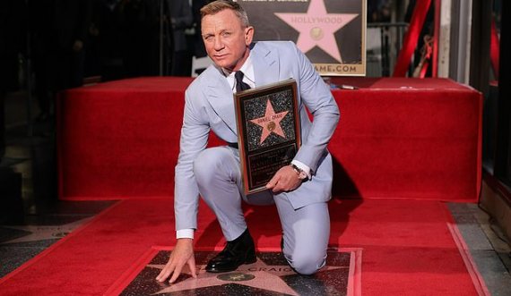 Daniel Craig u nderua me një yll në “Walk of Fame” të Hollywood-it