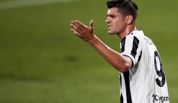 E ardhmja e Moratas në dyshim, Juventusi etiketon dy sulmues të njohur
