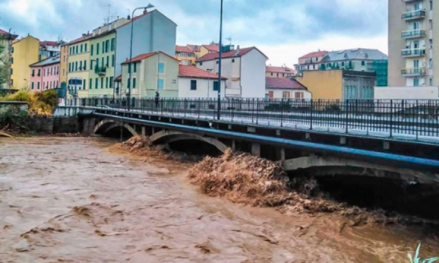 Shënohet rekord i reshjeve në veri të Italisë