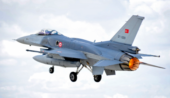Reuters: Turqia i ka bërë kërkesë ShBA-së për blerjen e 40 aeroplanëve luftarakë “F-16”