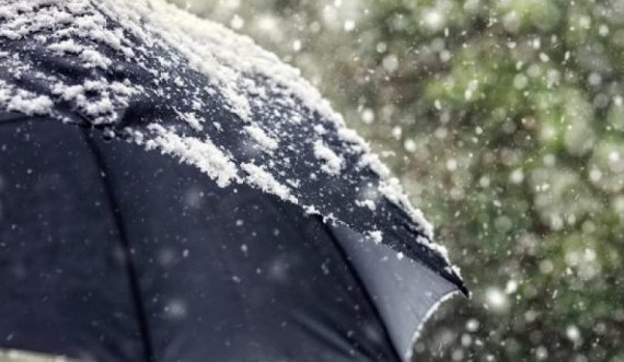 Në Ferizaj bie borë, shikoni pamjet