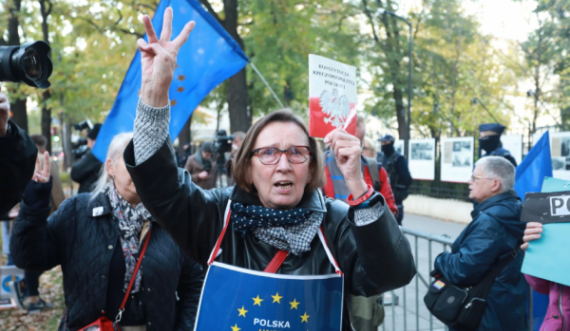 Polonia sfidon ligjet e BE-së