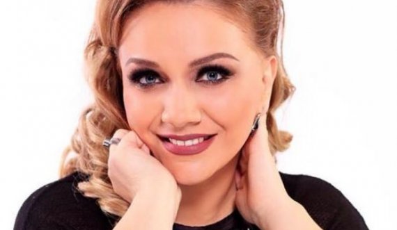 Këngëtarja shqiptare: 'Nuk po mundem të gjejë as termine në ambasada se sot isha ikë prej Kosove'
