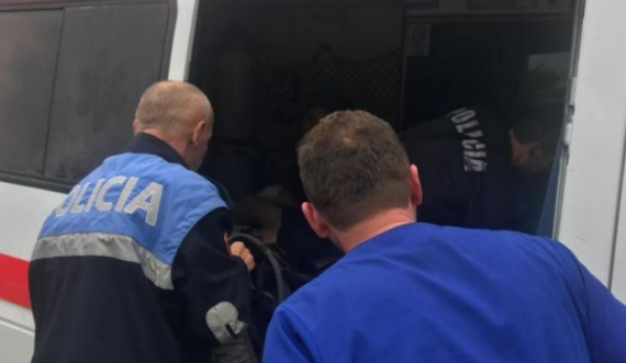 Policia i shpëton dy turistë të Belgjikës që humbën