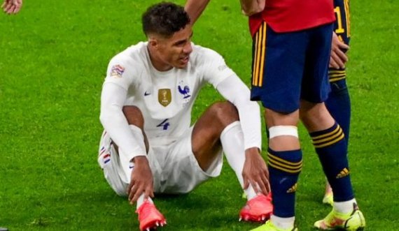 Manchester Unitedi në telashe, pas Maguire lëndohet edhe Varane