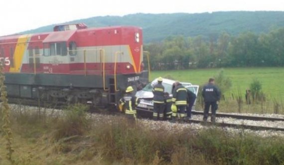 Treni godet veturën në Klinë, mbesin gjashtë të lënduar