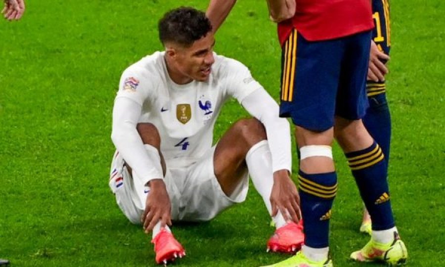 Manchester Unitedi në telashe, pas Maguire lëndohet edhe Varane