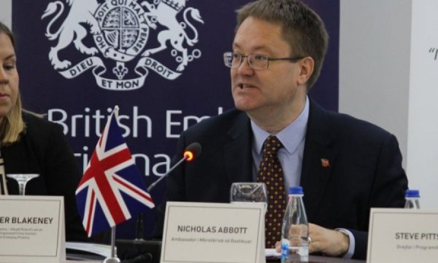 Ambasada Britanike : Mbështesim qeverinë në luftën kundër krimit