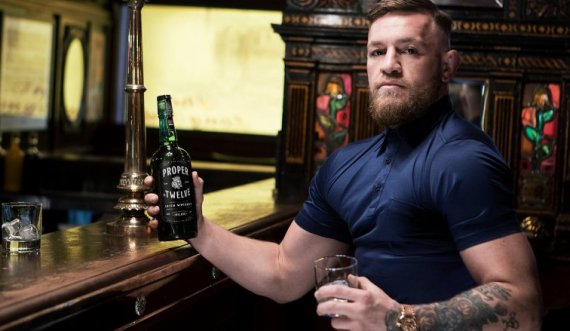 Pasuria neto e Conor McGregor në vitin 2021: Sa fitoi irlandezi nga shitja e Proper 12 Irish Whisky?