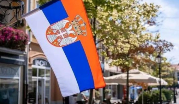 Serbi që pranoi emigrantë në bujtinë kërcënohet me vrasje: “Vareni në pemë”