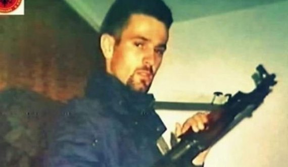 Kurti kujton dëshmorin Adrian Krasniqi: Ishte ndër luftëtarët më të guximshëm edhe sepse ishte ndër të parët e UÇK-së