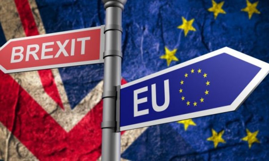 Pse Mbretëria e Bashkuar dhe BE-ja luftojnë ende për Brexit-in?