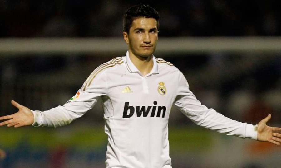 Dështoi te Real Madridi, Sahin lë futbollin në moshën 33-vjeçare dhe emërohet trajner i Antalyaspor