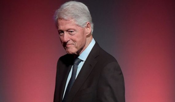 Bill Clinton del nga spitali dhe ka një mesazh për të gjithë