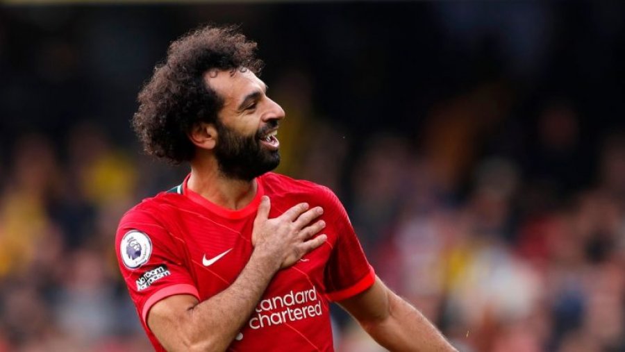 Agjenti i Salah shkon në Liverpool, bisedohet për rinovimin e kontratës që do ta bënte lojtarin e dytë më të paguar në Premierligë