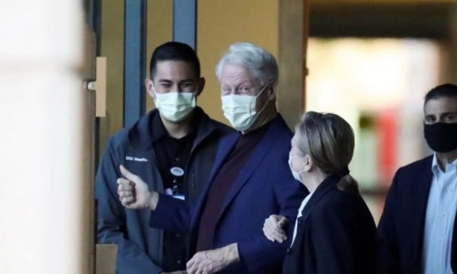 Ish-presidenti amerikan, Bill Clinton del nga spitali