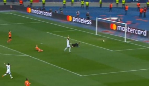 Autogol në ndeshjen Shakhtar vs Real Madrid