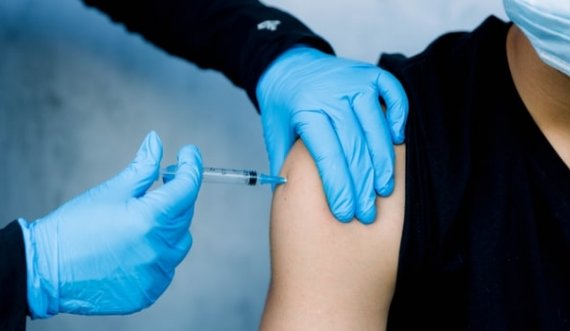 MSH: 46,7% për qind e popullsisë është vaksinuar me një dozë