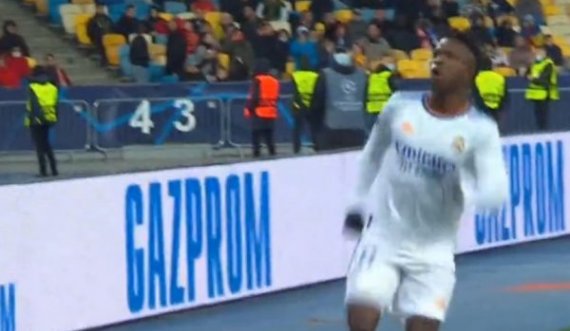Vinicius vallëzon në mbrojtjen e Shakhtarit, dy gola në ndeshjen Inter vs FC Sheriff
