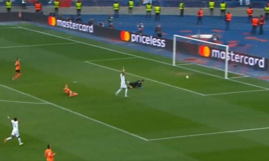 Autogol në ndeshjen Shakhtar vs Real Madrid