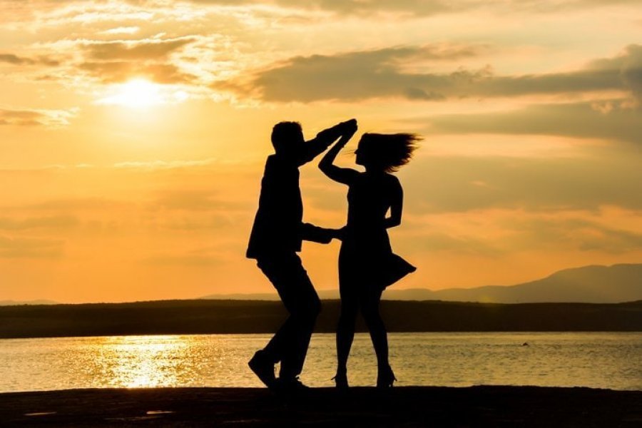 Ngjarje e vërtetë: Si e mashtrova burrin me një valltar të rastit (3)