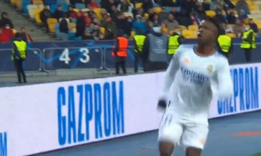 Vinicius vallëzon në mbrojtjen e Shakhtarit, dy gola në ndeshjen Inter vs FC Sheriff
