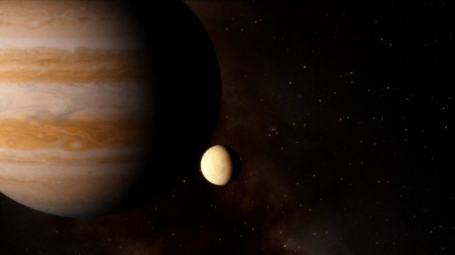 Astronomët kanë pikasur avujt e ujit në një nga hënat e Jupiterit