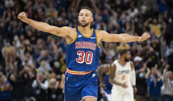 Curry “magjik” ndaj Clippers, kampionët në fuqi pësojnë humbjen e parë