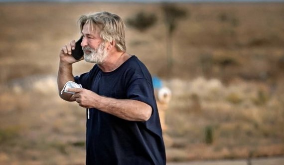 Alec Baldwin shpërthen në lot pasi vrau fotografen dhe plagosi rëndë regjisorin