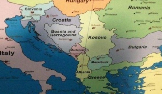 Revoltohen serbët: Në një libër danez nuk figuron Serbia në hartë, i gjithë territori paraqitet si Kosovë