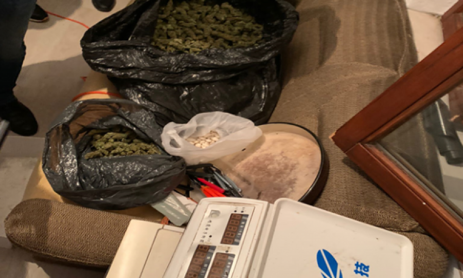 Operacion policor, konfiskohen thasë me drogë në Suharekë