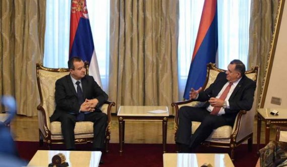 Dodik s’heq dorë nga shpërbërja e Bosnjës, Daçiq: Mund të llogarisë në mbështetjen e Serbisë