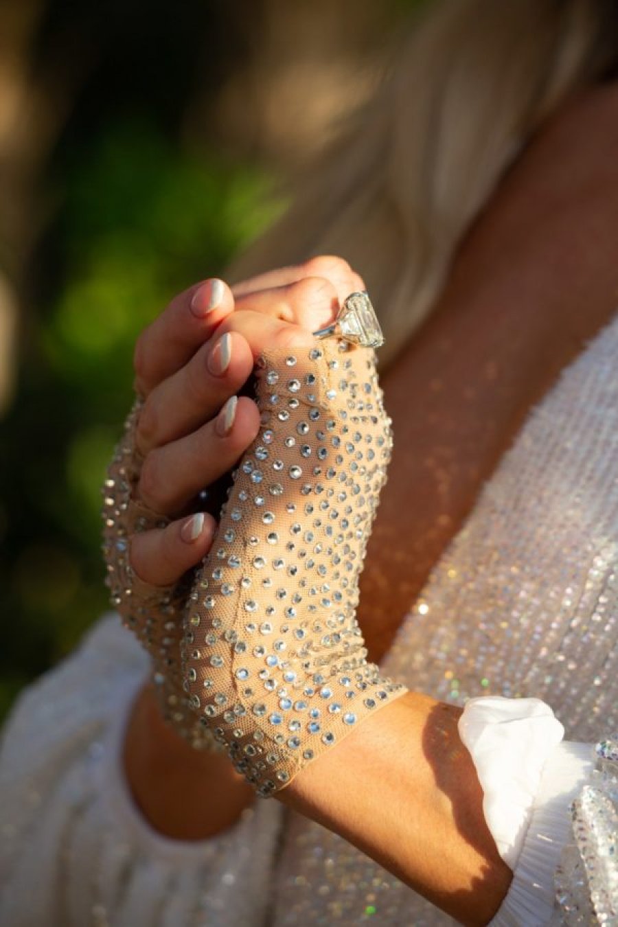 Këto janë unazat më të çmuara që kanë mbajtur femrat e famshme ndonjëherë!