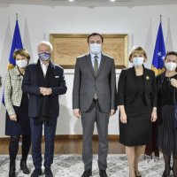 Kurti pret një delegacion të Komisionit Evropian, bisedohet për vizat dhe dialogun