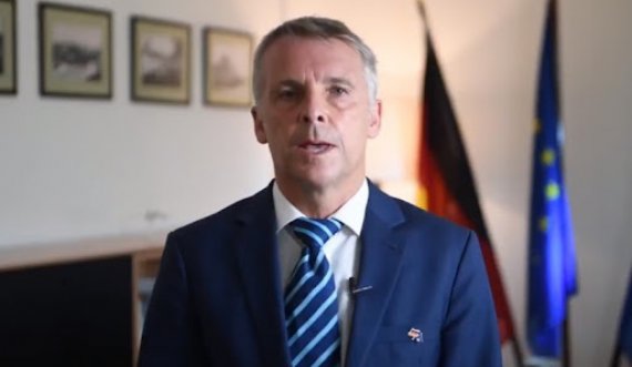 Ambasadori gjerman: Ndalimi i boksierëve kosovarë nga Serbia, shembull i trishtueshëm i Ballkanit të mbyllur jo të hapur
