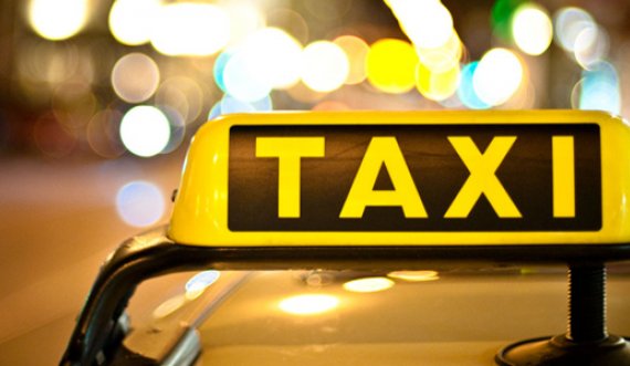 Kërkohen 1 mijë taksistë, paga deri në 6 mijë euro, kriteret që duhen plotësuar