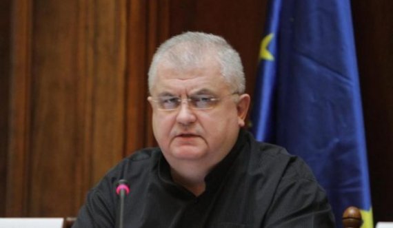 Politikani serb ftohet në Polici, kishte mbështetur malazezët që dolën kundër mitropolitit serb