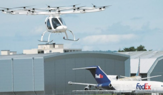 “Taksi fluturuese”, aeroportet italiane dhe franceze bashkojnë forcat për një formë të re transporti