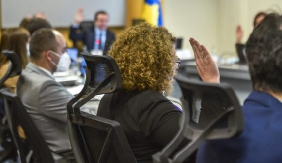 Shtatë personat që Kosova u vuri sanksione