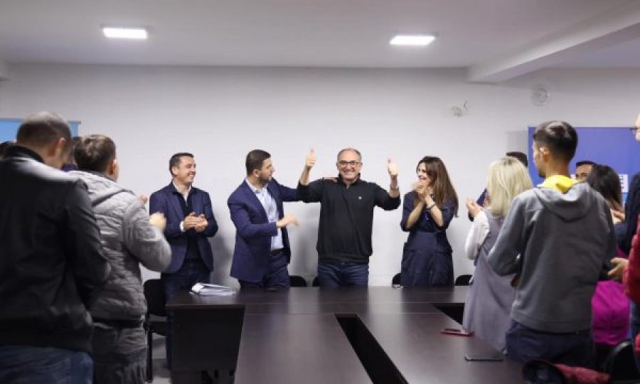 Krasniqi në Prizren: Nën drejtimin e Shaqir Totajt qyteti do të jetë model për qeverisje